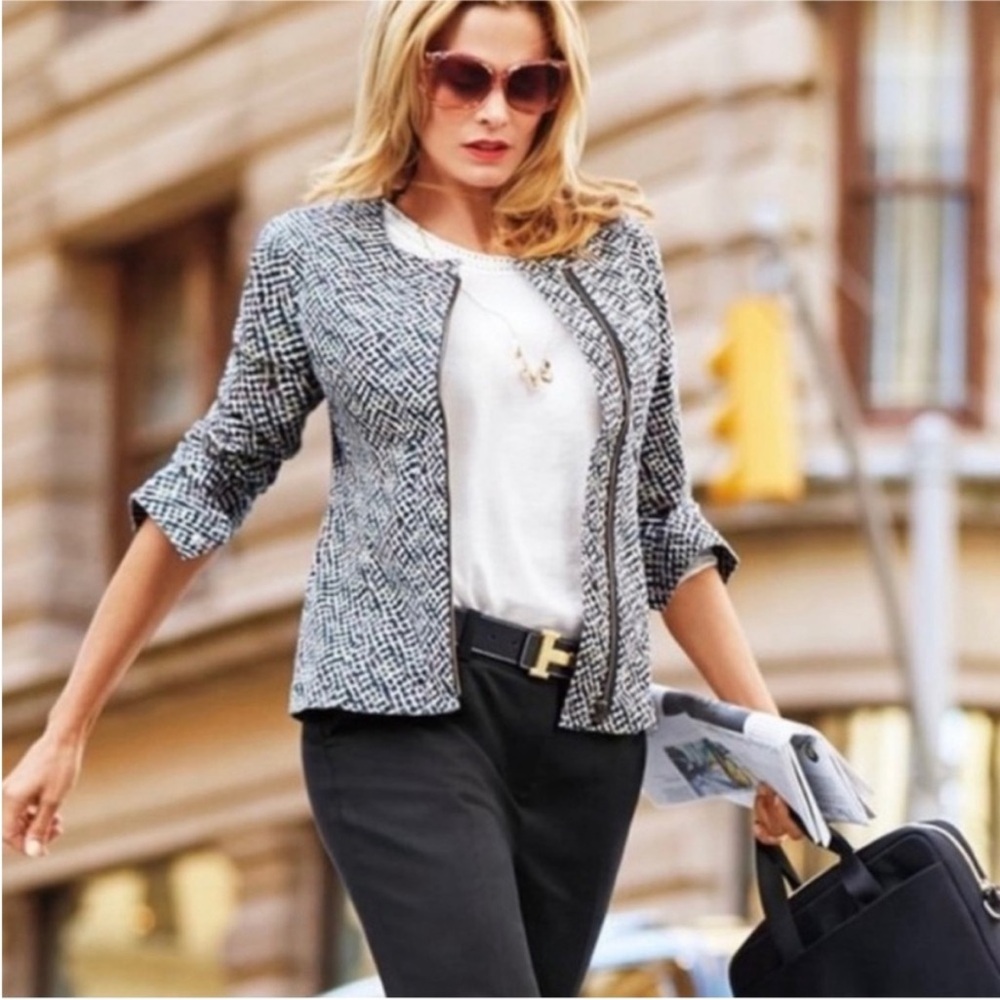 Woven Black & White Open-Front Women's Jacket